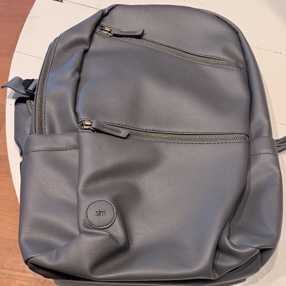 Simple Modern Medium Vegan Leather Backpack for Women & Men Gray 17” - Picture 3 of 4